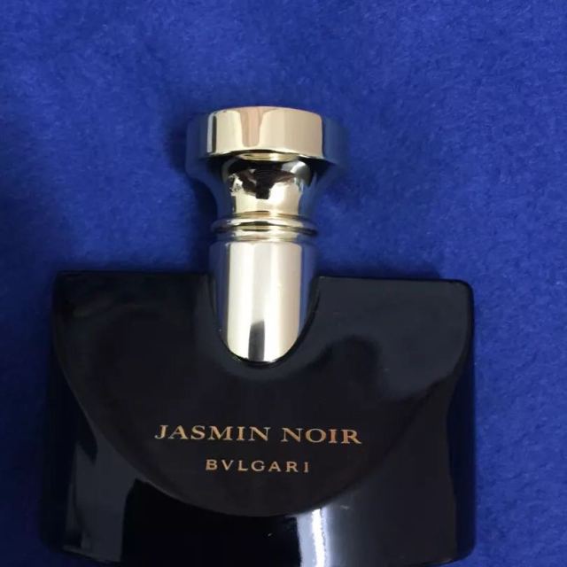 jasmin noir香水图片