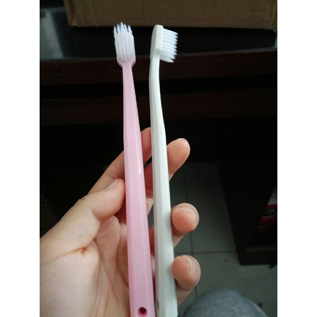 > haoniu皓牛成人牙刷进口杜邦丝洁净中毛口腔清洁牙刷12支商品评价 >