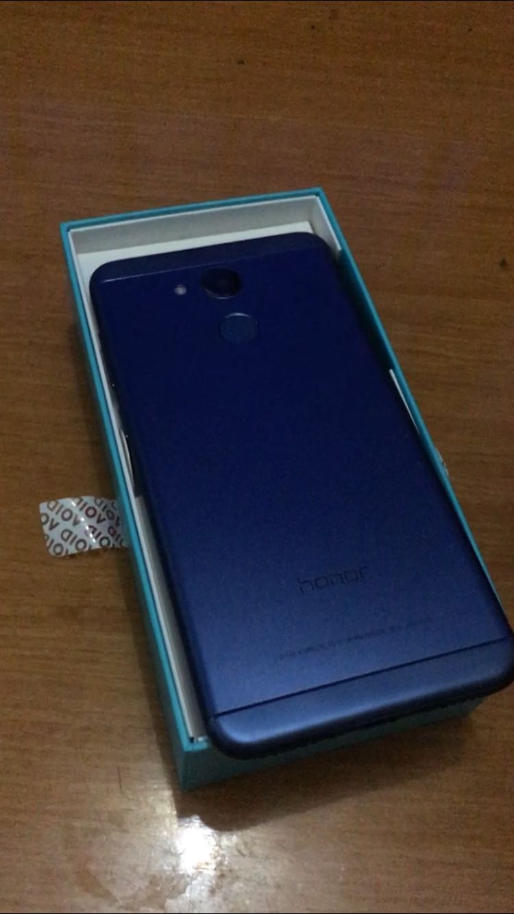 华为/荣耀(honor)v9 play标配版 3gb 32gb 极光蓝 移动联通电信4g手机