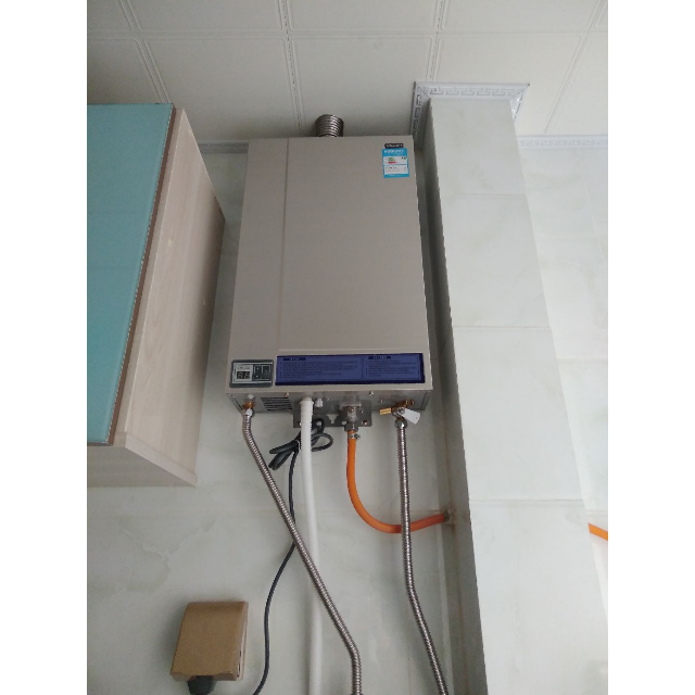 万和vanwardjslq2012e3天然气热水器12升冷凝恒温燃气热水器香槟金