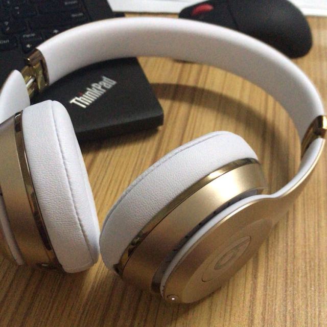 【苏宁自营】beats solo3 wireless 头戴式无线蓝牙耳机 金色 运动