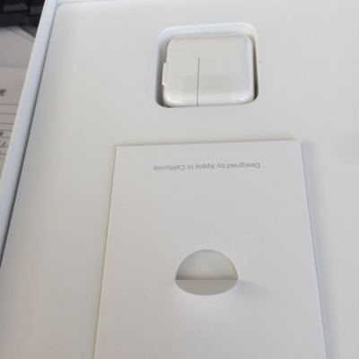 Apple iPad MPGW2CH\/A 9.7英寸 平板电脑(12