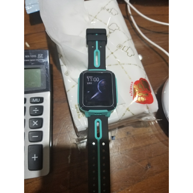 小天才z3薄荷绿 儿童电话手表游泳级防水 支持4g 网络 360度安全防护
