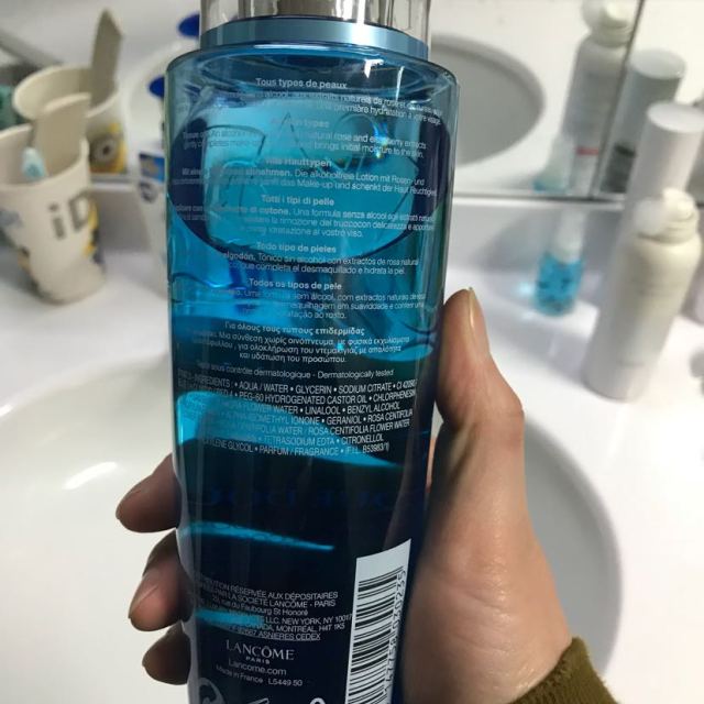 > 兰蔻(lancome)清滢嫩肤水(中性)400ml(又名:大蓝水)商品评价 > 和