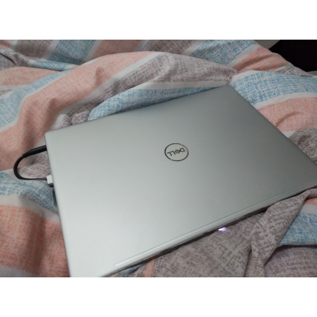 戴尔(dell)灵越 13-7370-r1505s 13.