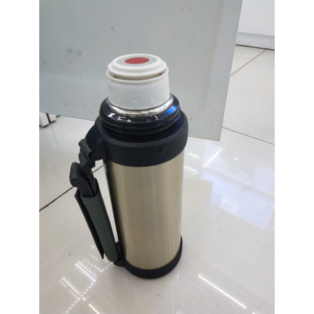 富光心悅真空旅行壺1000ml wfz6005-1000 金色水杯水壺保溫效果非常好