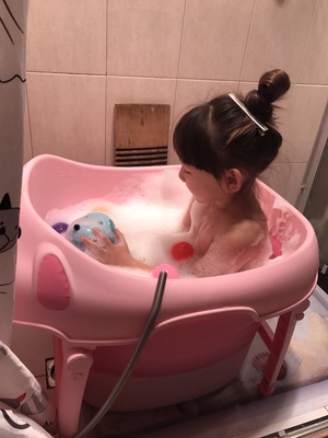 商品购物指南2018-05-26 很好,也够***宝每次洗澡不用弄的到处都是水