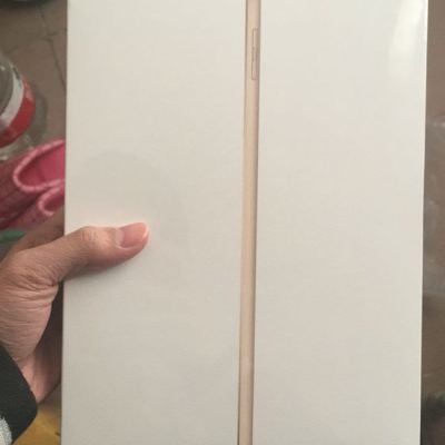 Apple iPad MPGW2CH\/A 9.7英寸 平板电脑(12