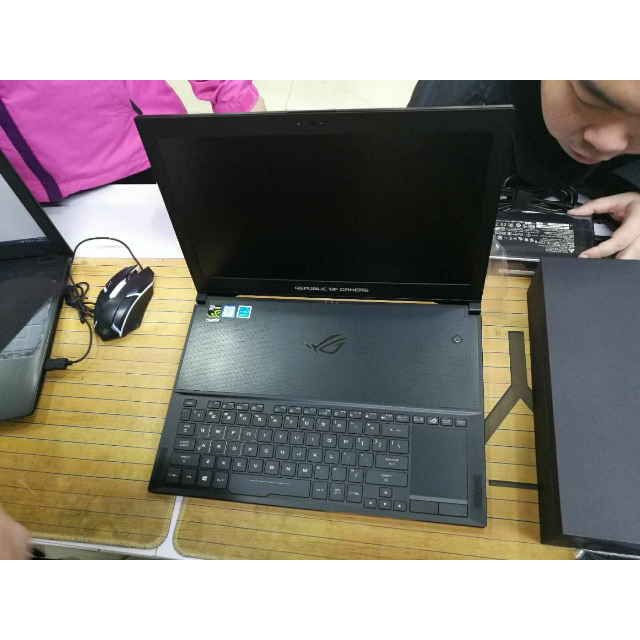 玩家国度(rog)笔记本电脑gx501vsk(15.