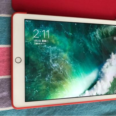 Apple iPad MPGW2CH\/A 9.7英寸 平板电脑(12
