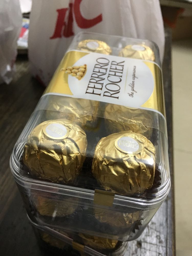 意大利费列罗(ferrero) 金莎 巧克力t16粒 200g/盒意大利进口晒单图