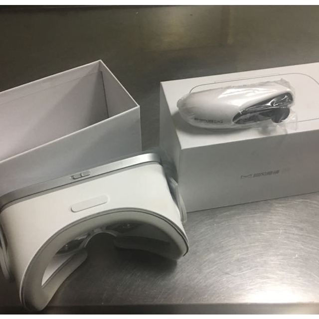 苹果安卓通版暴风魔镜s1轻松版vr虚拟现实智能vr眼镜3d眼镜3d电影院3d