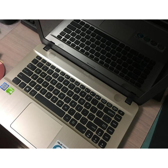 华硕(asus) a441uv7200 顽石畅玩版14英寸笔记本电脑(i5-7200u 4g