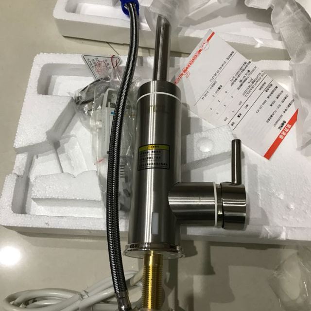tcl tdr-30gx 即热式电热水龙头 家用速热式小厨宝 全机身不锈钢水