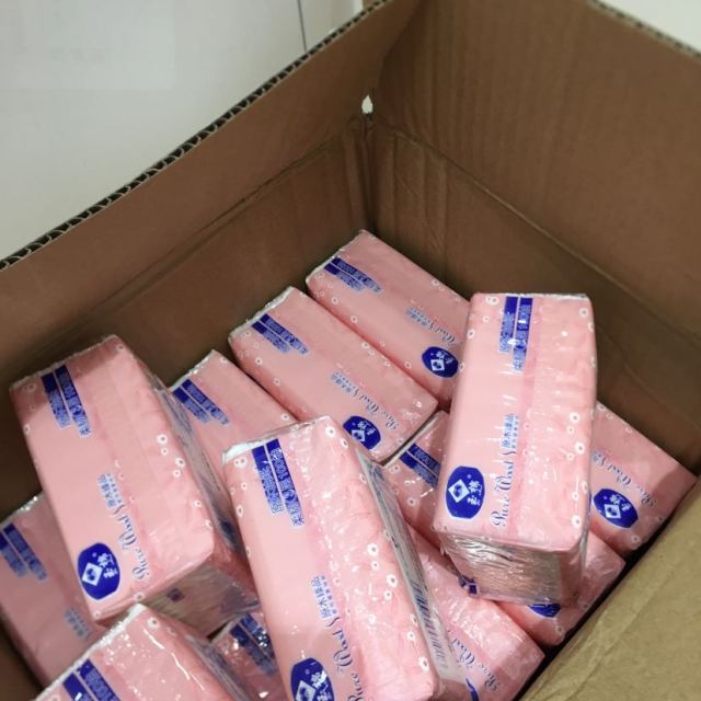 30包纸巾家庭装3层面巾纸宝宝可用卫生纸面巾纸纸商品评价 > 满满一箱