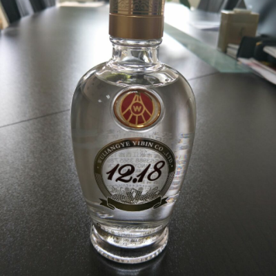 五粮液 1218浓香型白酒 52度 375ml