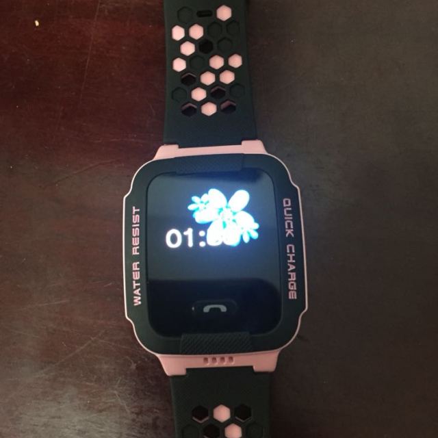 > 小天才电话手表y03巴啦啦小魔仙定制版粉黑色商品评价 > 孩子喜欢