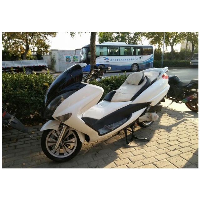 風感覺摩托車馬傑斯特踏板車t8150-300cc 巡洋艦大型街跑趴賽助力燃油