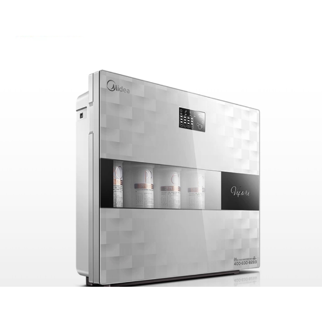 > 美的净水设备mrc1687b-50g商品评价 > 出水量挺大的,安装师.