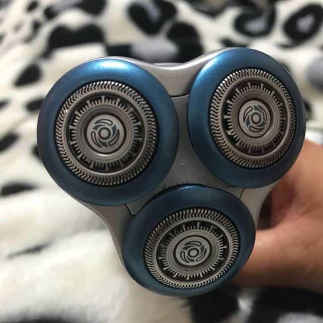 飞利浦philips电动剃须刀s753043干湿两用三刀头全身水洗充电旋转式