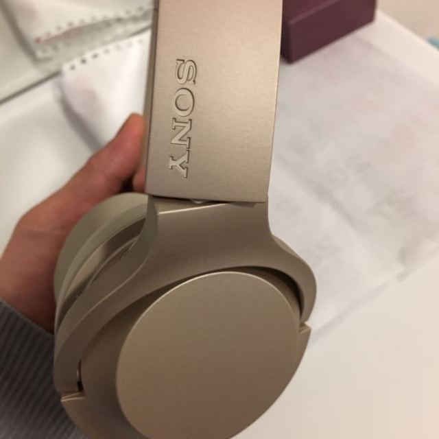 索尼(sony)wh-h800(浅金色)头戴式无线立体声蓝牙耳机 nfc技术 快速
