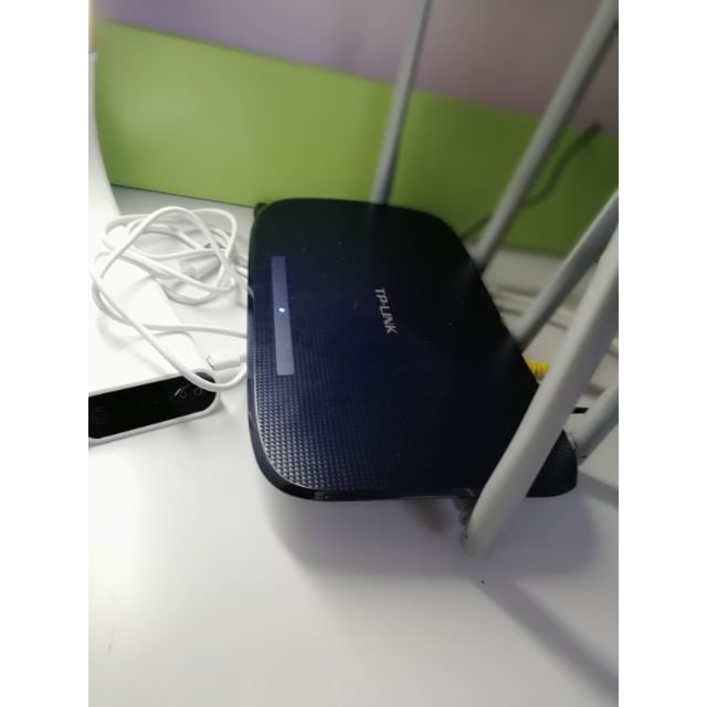普联(tp-link) tl-wdr6500千兆版 1300兆大功率11ac千兆家用光纤双频