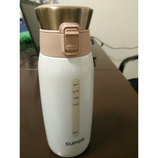 苏泊尔304不锈钢星空真空保温杯380ml茶水杯一键开合汽车杯kc38bh1