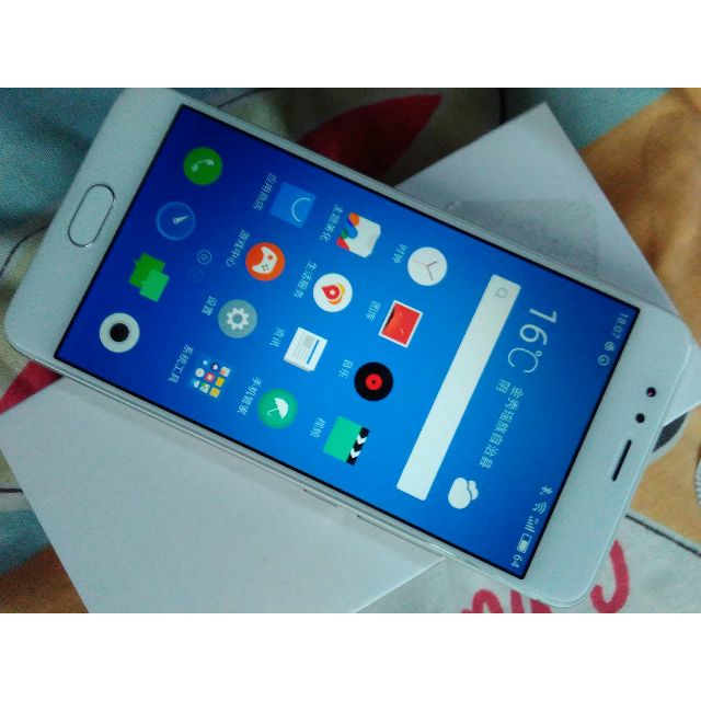 > 魅族(meizu) 魅蓝5s 3 32g 月光银 移动联通电信全网4g手机商品评价