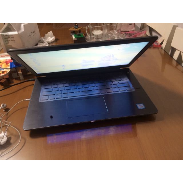 戴尔(dell)成就vostro14-5468 14英寸轻薄笔记本电脑(i5-7200u 4g 256