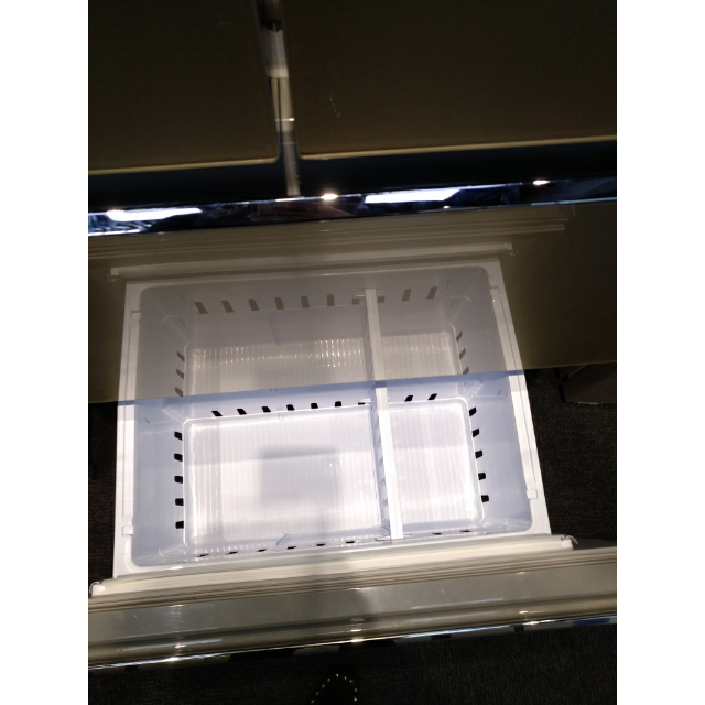 > 伊莱克斯/electrolux ehe3809gd 388升 玻璃变频风冷无霜 多门冰箱