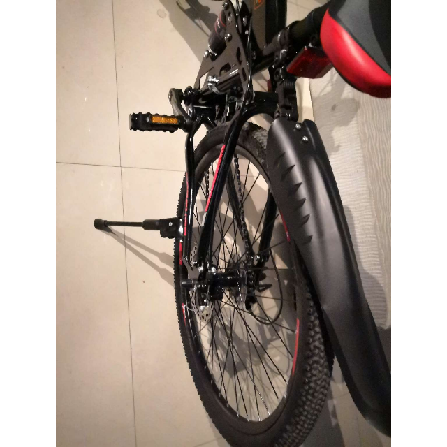 > lh-3 26寸21速辐条轮黑红商品评价 > 样子帅帅哒