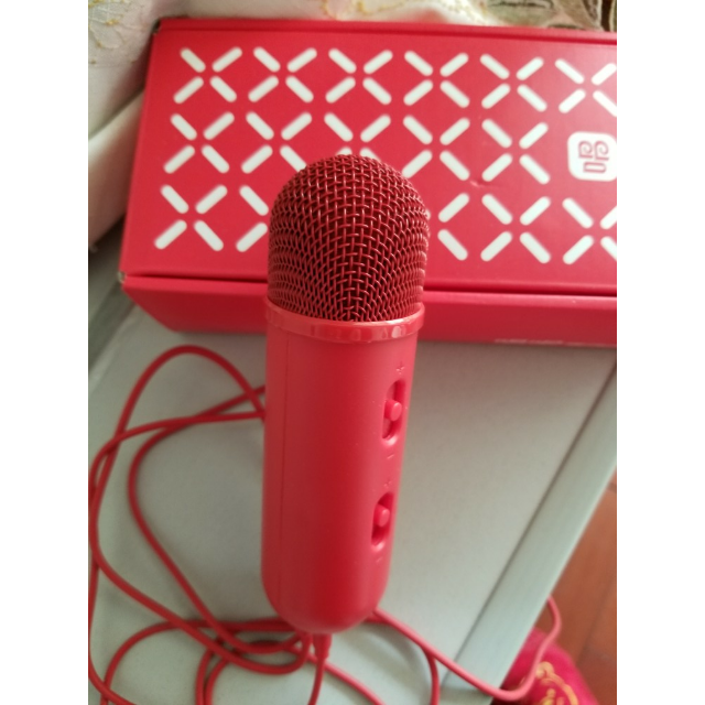 入门级 红色 手机电脑麦克风 全民k歌通用 主播直播专用话筒高清大图