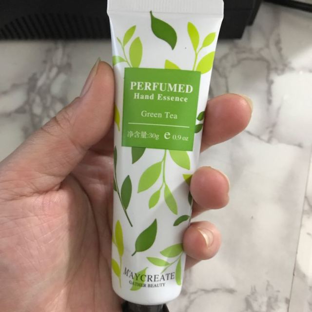 单支健美创研新款30g支植物精华护手霜滋润保湿有效改善冻裂