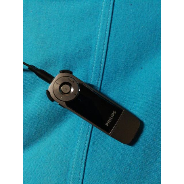 philips/飞利浦sa1208mp3无损音乐播放器运动背夹显示歌词学生随身听