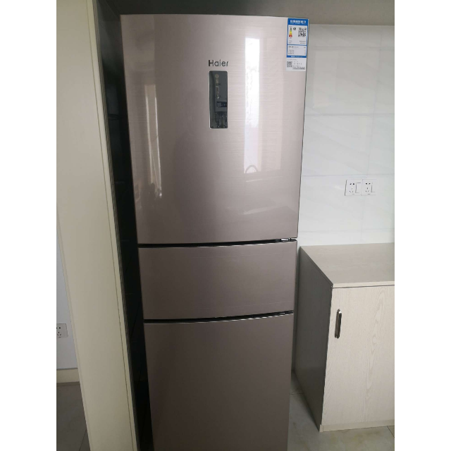 小型家用 三开门电冰箱 一级节能 bcd-217wdvlu1