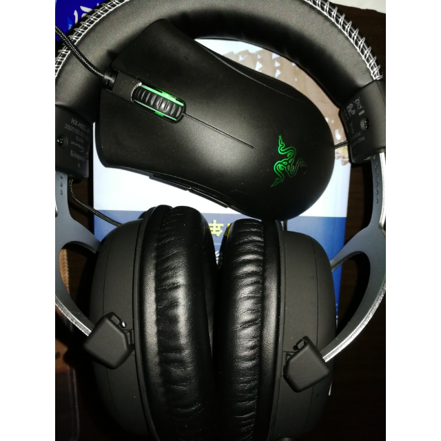 金士顿hxhsclsrnahyperxcloudsilver暴风头戴式耳机新老包装随机发货