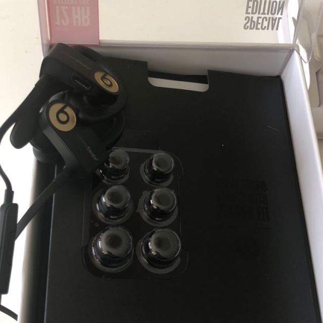 beatspowerbeats3wireless无线蓝牙耳机入耳式运动耳机耳挂式音乐耳机
