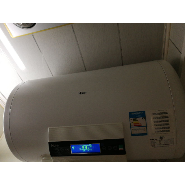 haier/海尔电热水器ec6001-gc 60升1级能效 健康抑菌 双管速热 安全防