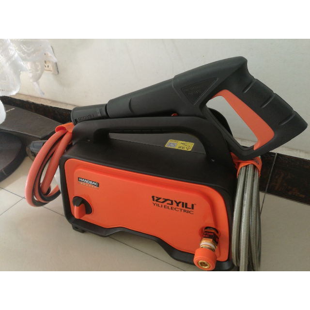 > 亿力yili 家用洗车机 锂电池充电清洗机ylq4740d-a商品评价 > 厕所