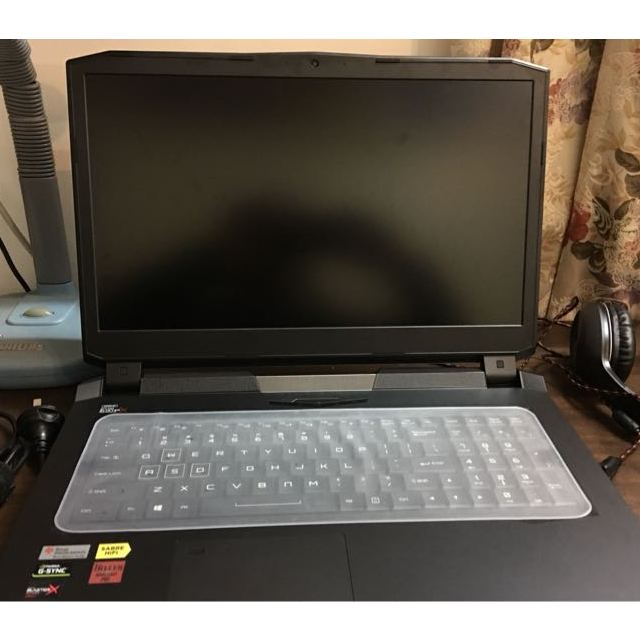 未来人类 x711 i5 8400桌面六核gtx1070 16g 128g ssd 1t 电竞屏广