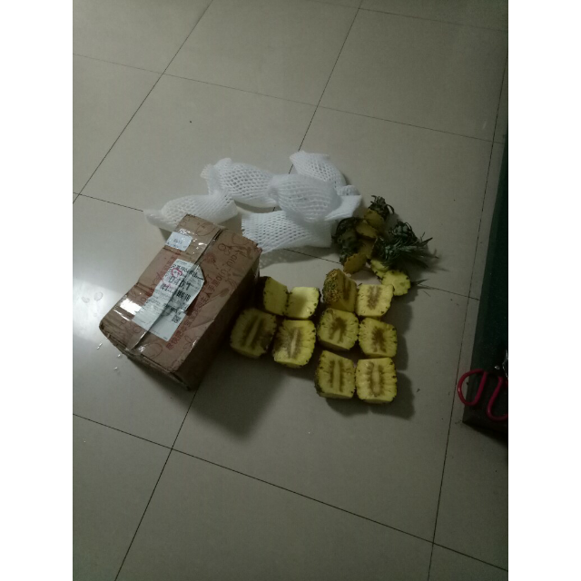 2件起拍米又新鲜小菠萝香菠萝4斤拍双数发货