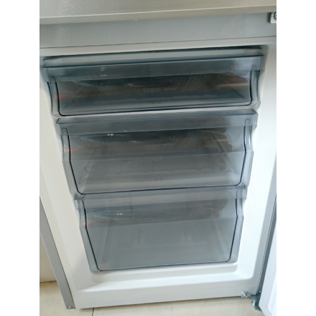 容声(ronshen)bcd-172d11d 172升 双门冰箱 静音节能 家用租房 一键