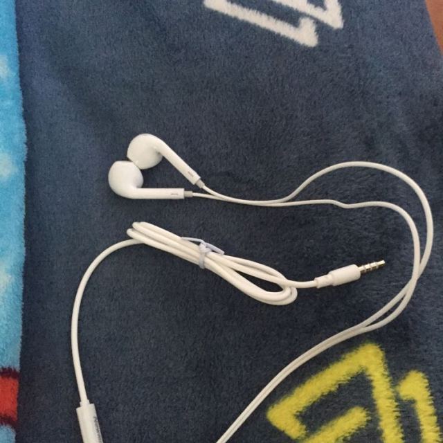 纽曼lk06有线耳机线控有线音乐入耳式耳机白色适用安卓华为苹果魅族等