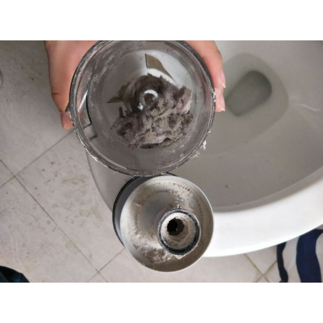 强力吸尘 紫外线除螨 四重过滤吸尘器商品评价 > 吸出来的东西很恐怖