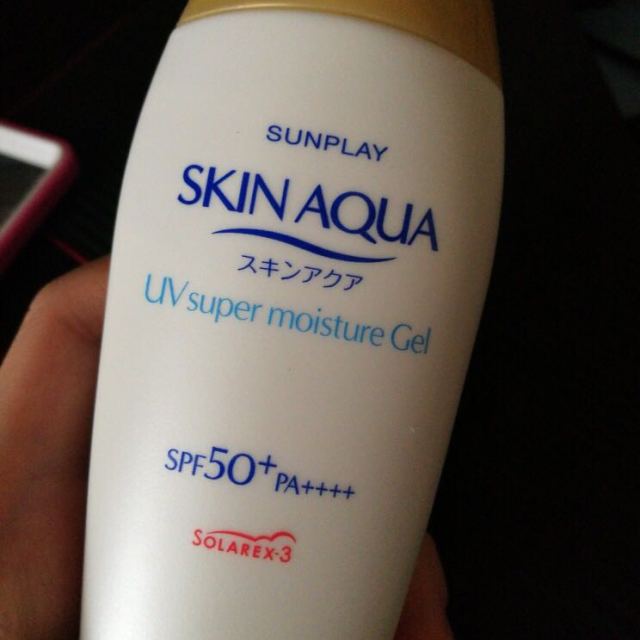 曼秀雷敦新碧双重保湿水感防晒露80g