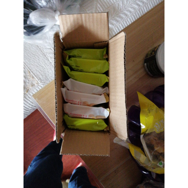 > 新味榴莲饼糕点零食点心早餐小吃250g商品评价 > 东西还可以,就是