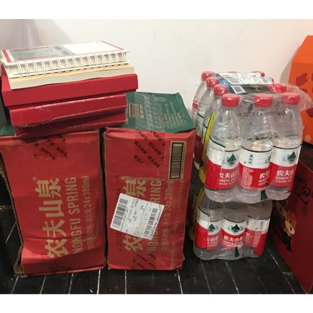 农夫山泉饮用天然水380ml24瓶整箱