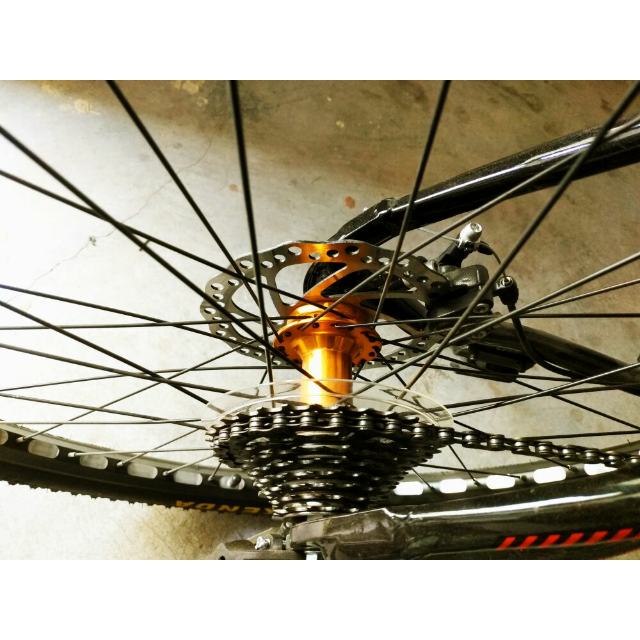 > 永久26寸27速双碟刹山地车r06 黑红色辐条轮商品评价 > 车子安装好