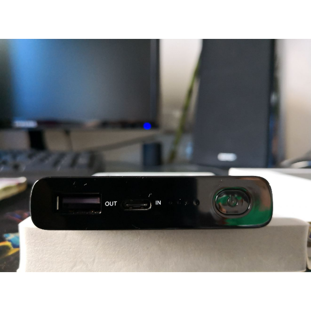 华为(huawei)ap09s 充电宝移动电源 supercharge 10000mah 聚合物锂