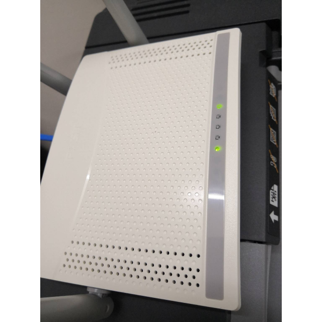迅捷fastfw325r300mbps增强wifi无线路由器四天线稳定不掉线